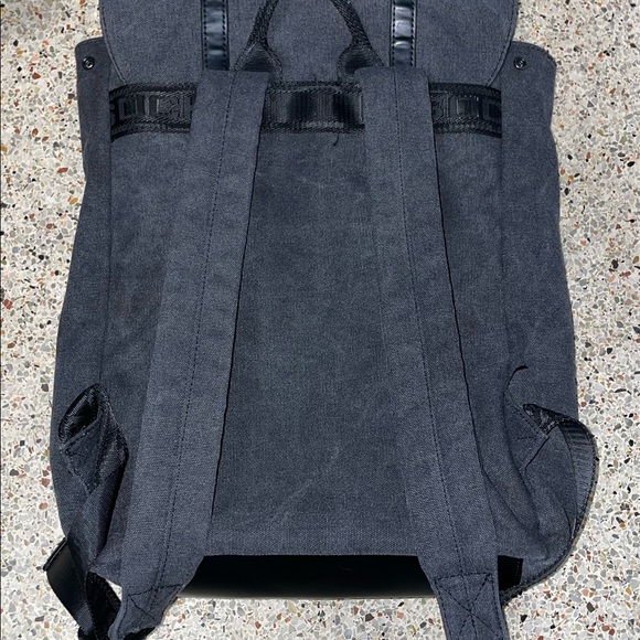 Lasocki Backpack! 🎒 - Picture 4 of 6